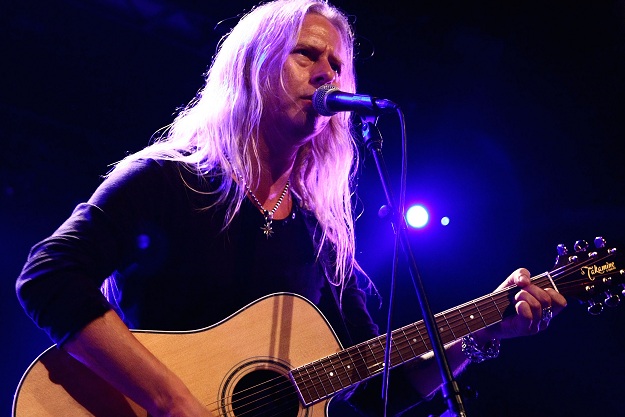 Don’t Miss: MusiCares MAP Fund 2012: Jerry Cantrell